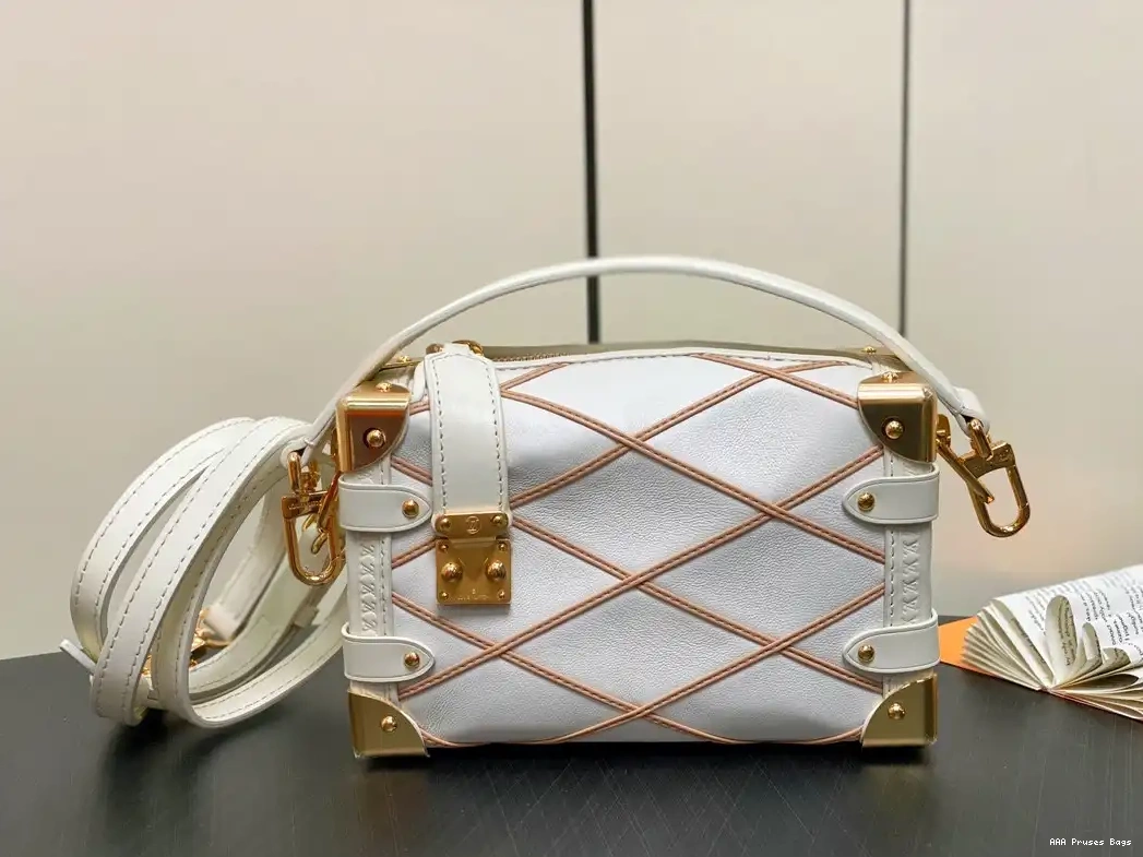 AAA Pruses Bags PM-18*12.5*8CM LOUIS Side Trunk VUITTON 0701